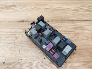 bontott CHEVROLET AVEO Biztosítéktábla Motortér