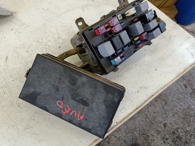 bontott CHEVROLET AVEO Biztosítéktábla Motortér