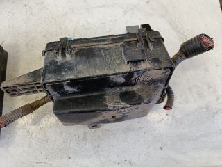 bontott CHEVROLET AVEO Biztosítéktábla Motortér