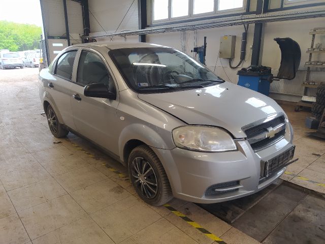 bontott CHEVROLET AVEO Biztosítéktábla Motortér