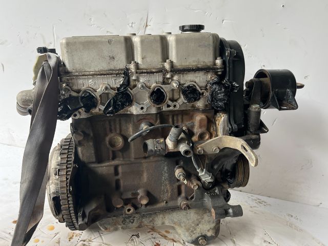 bontott CHEVROLET AVEO Motor (Fűzött blokk hengerfejjel)