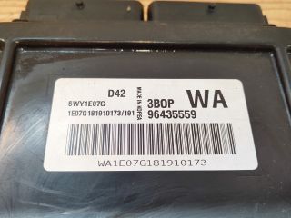 bontott CHEVROLET AVEO Motorvezérlő