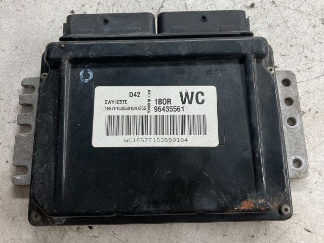 bontott CHEVROLET AVEO Motorvezérlő