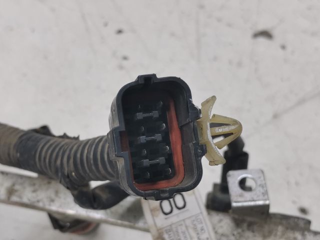 bontott CHEVROLET AVEO Porlasztó Sor / Híd