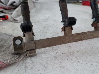 bontott CHEVROLET AVEO Porlasztó Sor / Híd