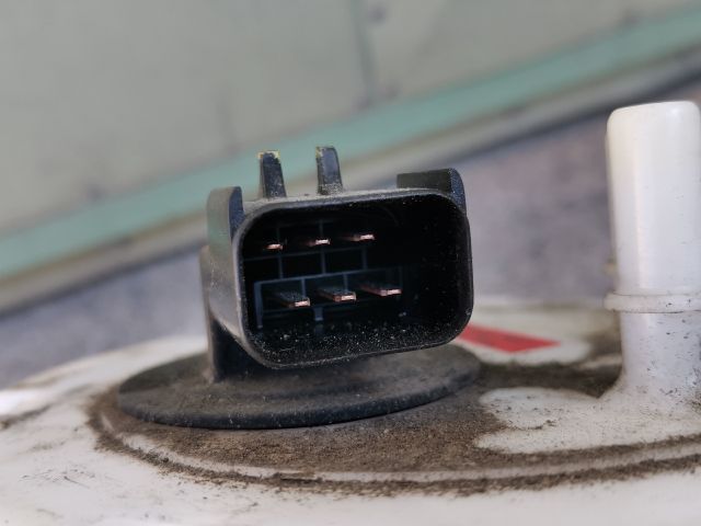 bontott CHEVROLET AVEO Üzemanyag Szivattyú