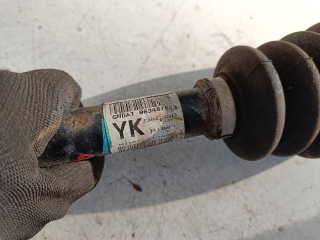 bontott CHEVROLET AVEO Bal Féltengely