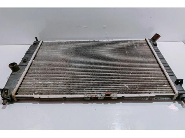 bontott CHEVROLET AVEO Vízhűtő Radiátor (Nem klímás)