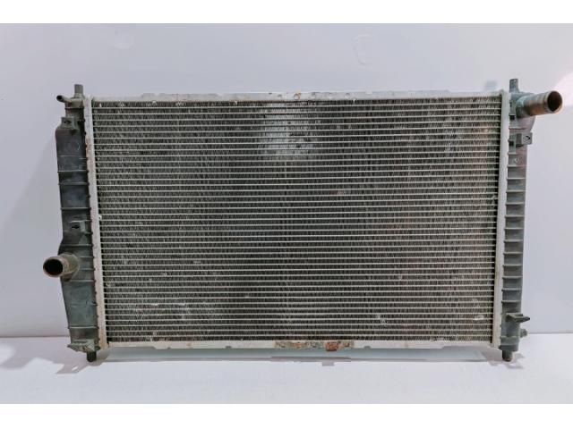 bontott CHEVROLET AVEO Vízhűtő Radiátor (Nem klímás)