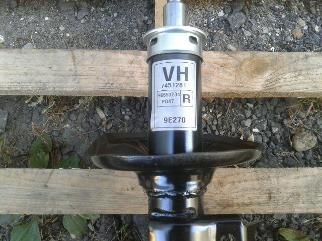 bontott CHEVROLET AVEO Jobb első Lengéscsillapító