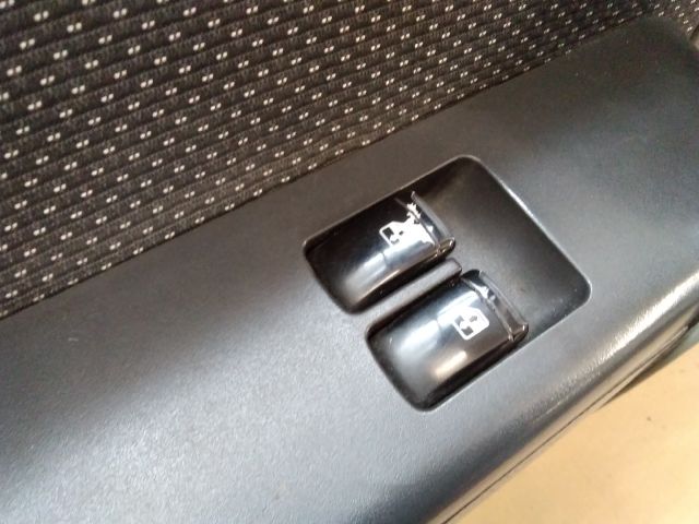 bontott CHEVROLET AVEO Bal első Ablakemelő Kapcsoló