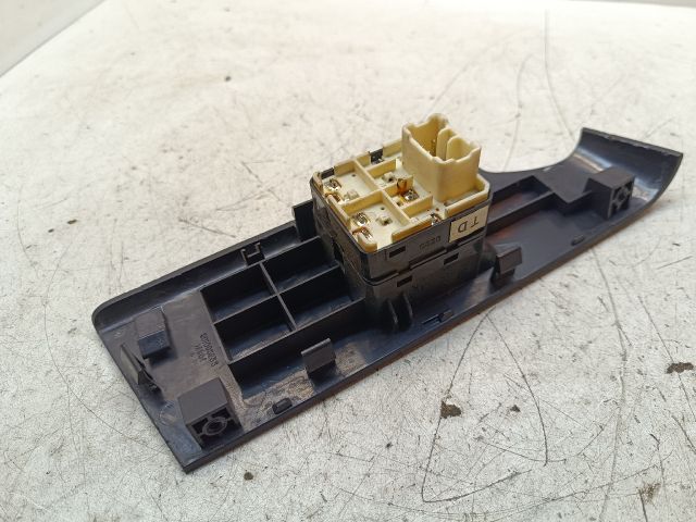 bontott CHEVROLET AVEO Bal első Ablakemelő Kapcsoló