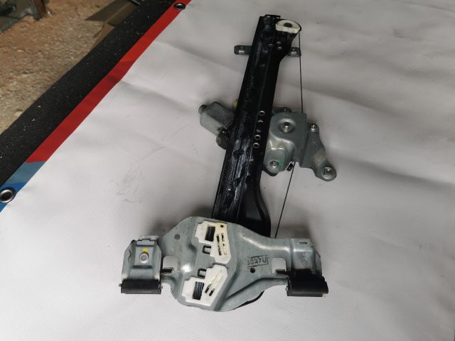 bontott CHEVROLET AVEO Bal hátsó Ablakemelő Szerkezet (Elektromos)