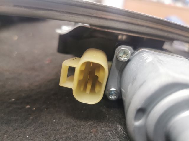 bontott CHEVROLET AVEO Bal hátsó Ablakemelő Szerkezet (Elektromos)