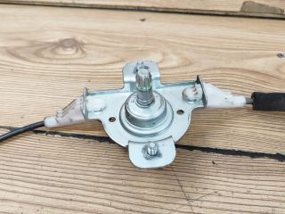 bontott CHEVROLET AVEO Bal hátsó Ablakemelő Szerkezet (Mechanikus)