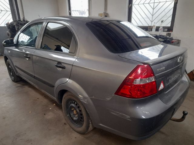 bontott CHEVROLET AVEO Bal hátsó Ajtó (Részeivel)