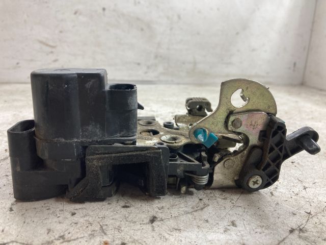 bontott CHEVROLET AVEO Bal hátsó Ajtózár