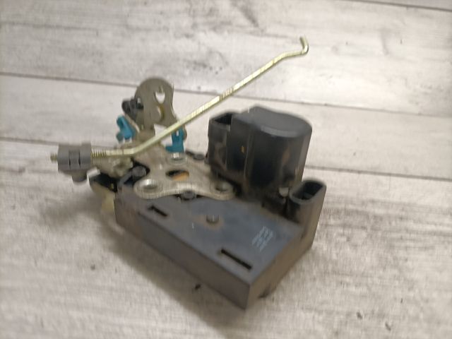 bontott CHEVROLET AVEO Bal hátsó Ajtózár