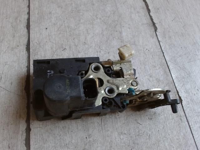 bontott CHEVROLET AVEO Bal hátsó Ajtózár