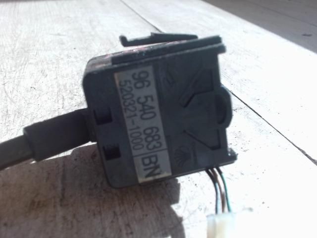 bontott CHEVROLET AVEO Bal Kormánykapcsoló Irányjelző