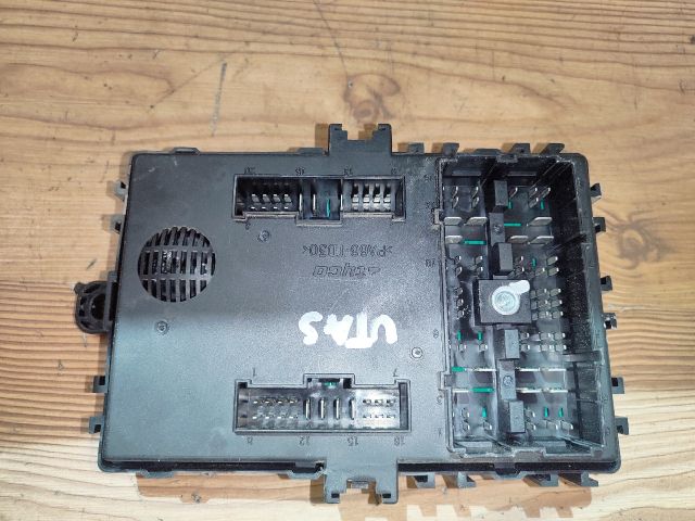 bontott CHEVROLET AVEO Biztosítéktábla Utastér