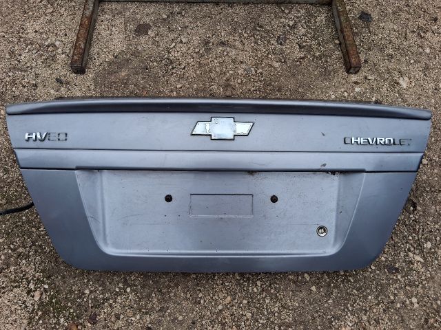 bontott CHEVROLET AVEO Csomagtérajtó (Részeivel)