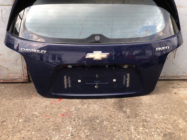 bontott CHEVROLET AVEO Csomagtérajtó (Részeivel)