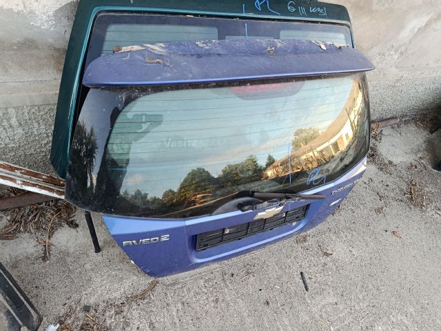bontott CHEVROLET AVEO Csomagtérajtó (Részeivel)