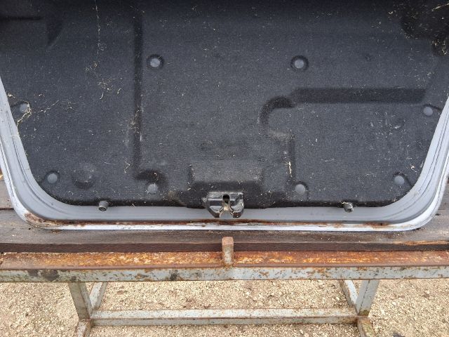 bontott CHEVROLET AVEO Csomagtérajtó (Részeivel)