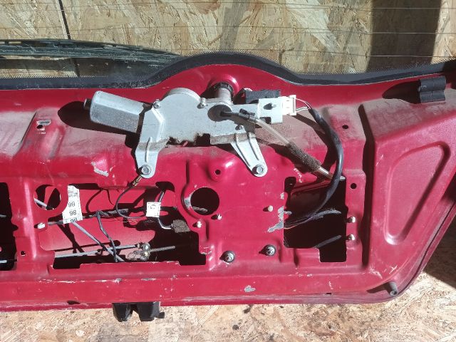 bontott CHEVROLET AVEO Csomagtérajtó (Részeivel)