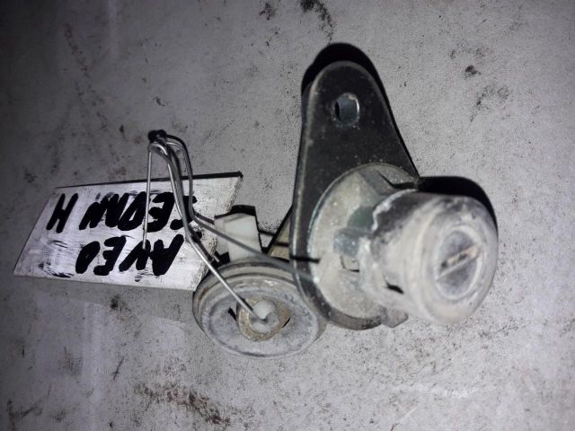 bontott CHEVROLET AVEO Csomagtérajtó Zárbetét