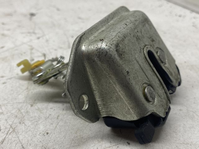 bontott CHEVROLET AVEO Csomagtérajtó Zárszerkezet