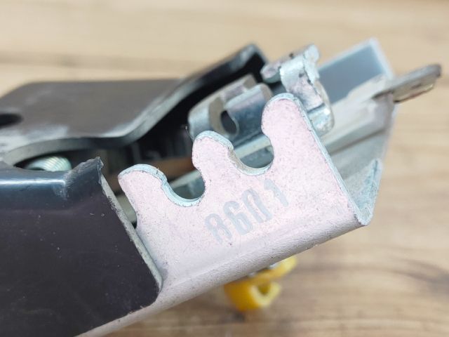 bontott CHEVROLET AVEO Csomagtérajtó Zárszerkezet