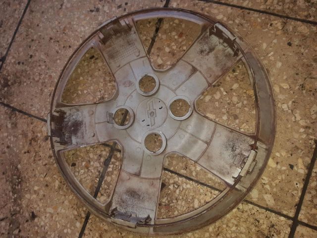 bontott CHEVROLET AVEO Dísztárcsa (1 db)