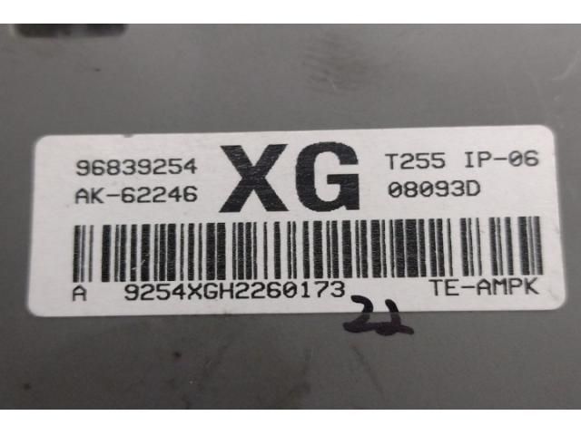 bontott CHEVROLET AVEO Elektronika (Magában)