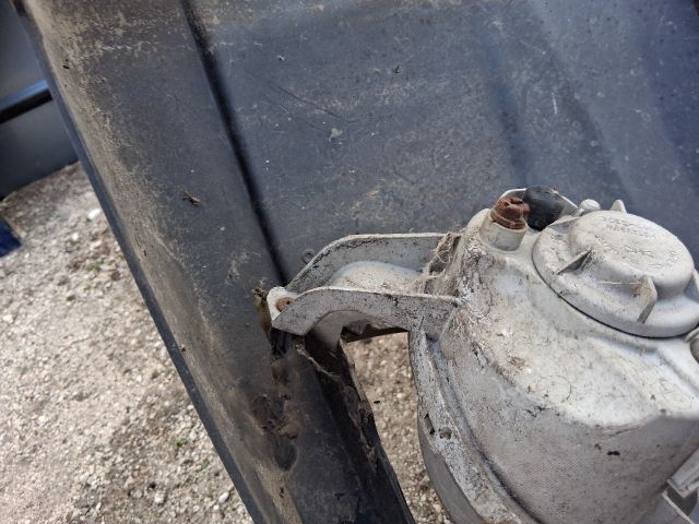 bontott CHEVROLET AVEO Első Lökhárító (Részeivel)