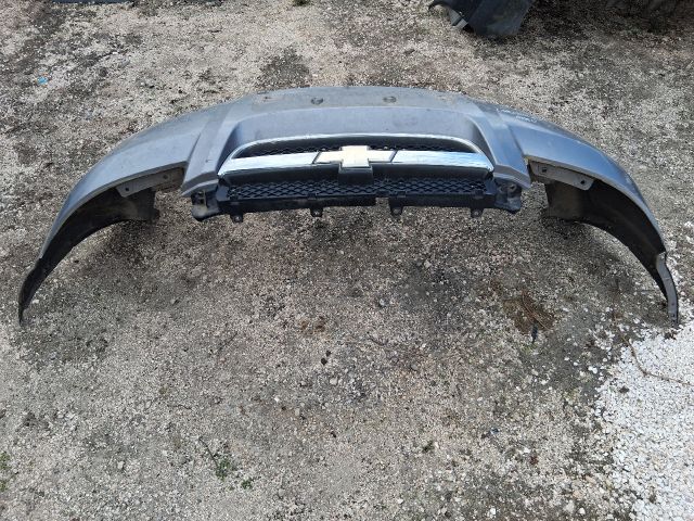 bontott CHEVROLET AVEO Első Lökhárító (Részeivel)