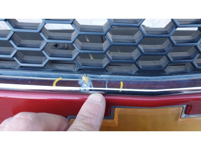 bontott CHEVROLET AVEO Első Lökhárító (Részeivel)