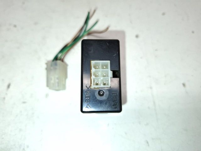 bontott CHEVROLET AVEO Fényszórómagasság Állító Kapcsoló