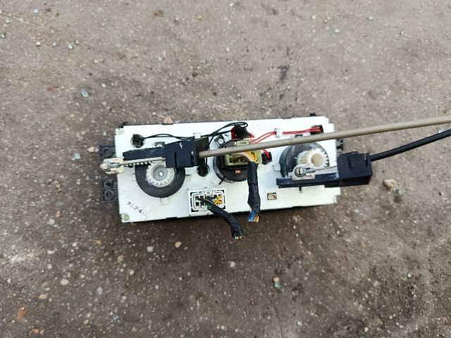 bontott CHEVROLET AVEO Fűtéskapcsoló (manuális klímás)