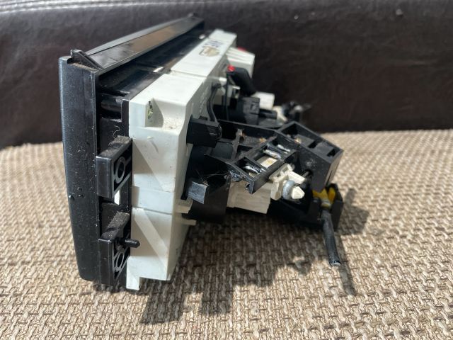 bontott CHEVROLET AVEO Fűtéskapcsoló (Nem klímás)