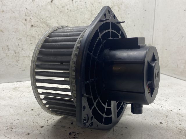 bontott CHEVROLET AVEO Fűtőmotor (Klímás)