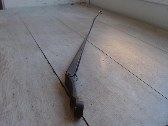 bontott CHEVROLET AVEO Jobb első Ablaktörlő Kar