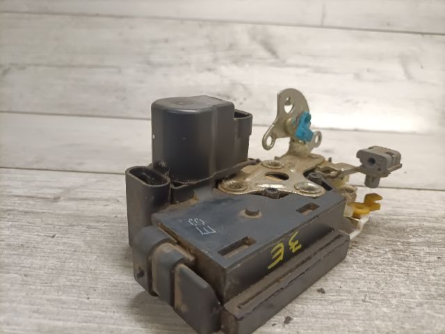 bontott CHEVROLET AVEO Jobb első Ajtózár