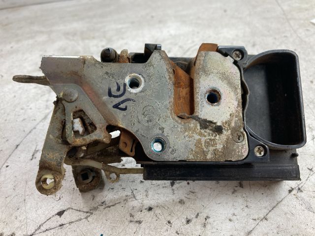 bontott CHEVROLET AVEO Jobb első Ajtózár