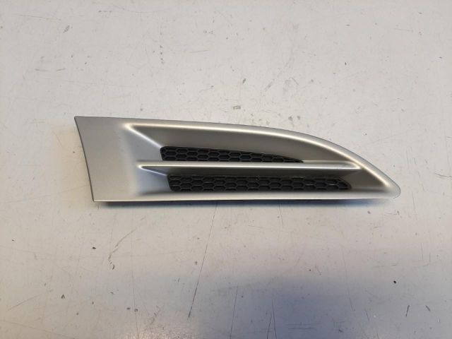 bontott CHEVROLET AVEO Jobb első Sárvédő Díszléc