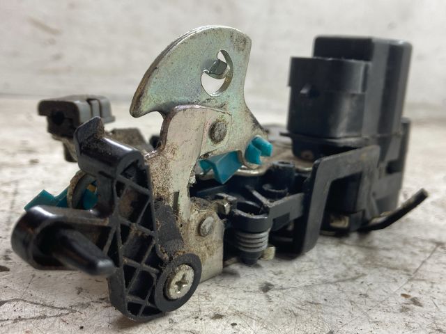 bontott CHEVROLET AVEO Jobb hátsó Ajtózár