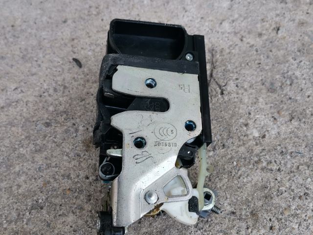 bontott CHEVROLET AVEO Jobb hátsó Ajtózár