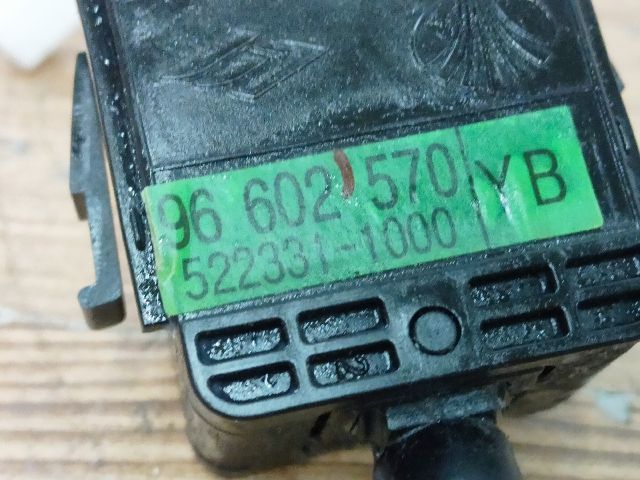 bontott CHEVROLET AVEO Jobb Kormánykapcsoló Ablaktörlő