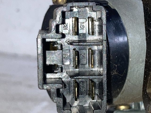 bontott CHEVROLET AVEO Kormányoszlop